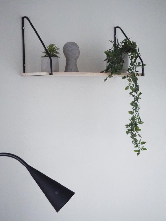 "Hatanpaeae" - Renovated 1Br Apartment In Historical Building & Central Location Tampere Extérieur photo